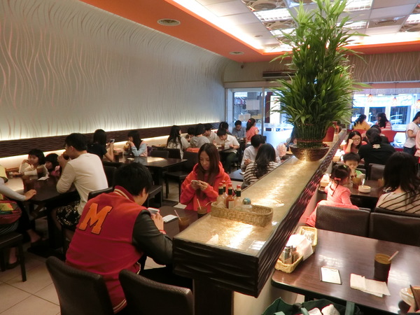 夯麵坊(內湖店):<內湖美食>夯麵坊 學生最愛來之平價義大利麵焗烤