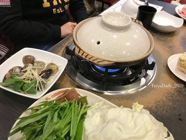 2019, winter 走吧台北哪裡吃美食:內湖站 內湖排隊美食 宅女小紅推薦愛店 卡拉拉涮涮鍋