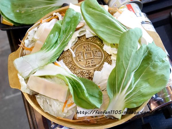 【內湖美食】集客人間茶館 中國信託ATM優惠 開運雙人餐 鍋物+銅盤烤肉+茶點只要436 (15).JPG