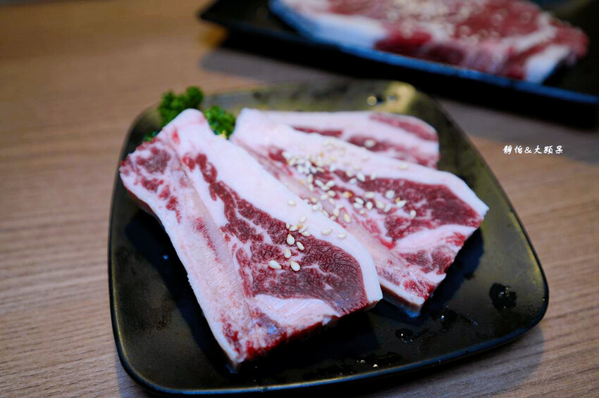 蘆洲燒肉吃到飽，昭和園日式燒肉屋，日本A5和牛、波士頓龍蝦、