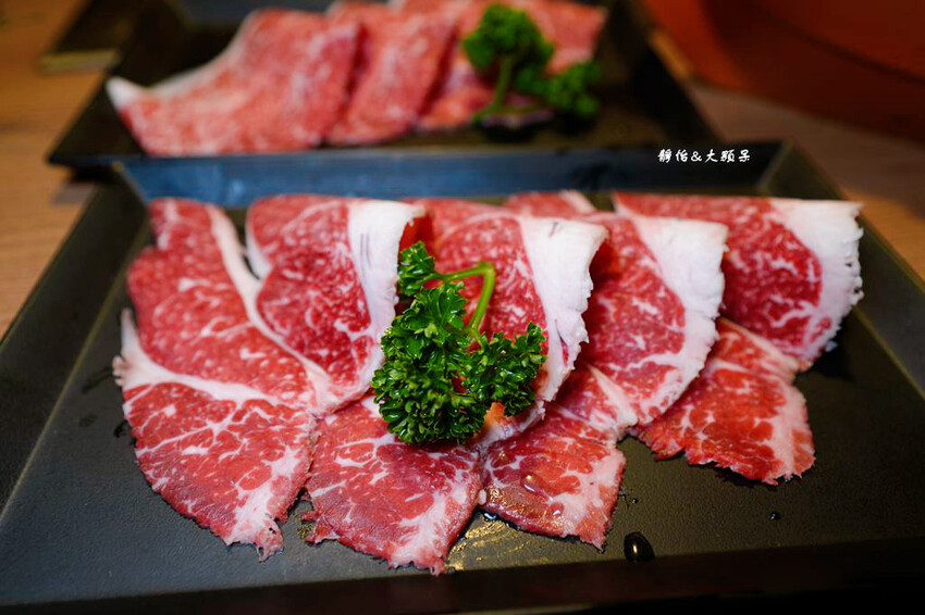 蘆洲燒肉吃到飽，昭和園日式燒肉屋，日本A5和牛、波士頓龍蝦、