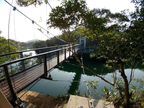 情人湖公園：欣賞美景-浪漫情人湖漫遊❤️