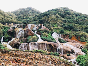 週四趴趴走.免費景點-新北瑞芳黃金瀑布.十三層遺址