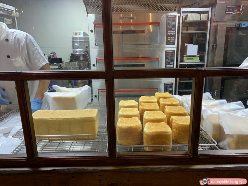 巧克力雲莊 │苗栗景點·寵物友善·認識巧克力的奇幻旅程 - 丹尼的吃喝玩樂