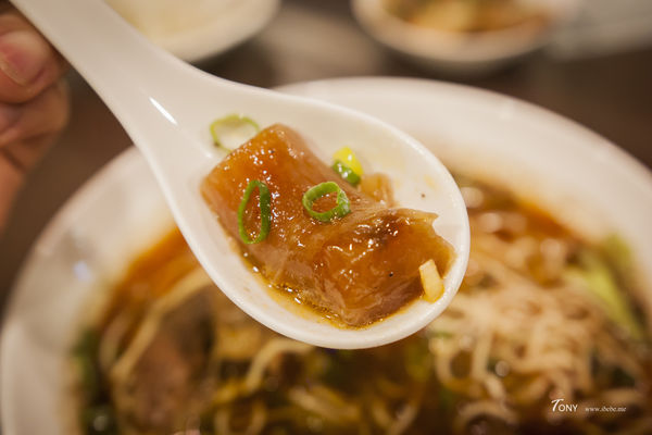 IMG_1137.jpg IMG_1137.jpg