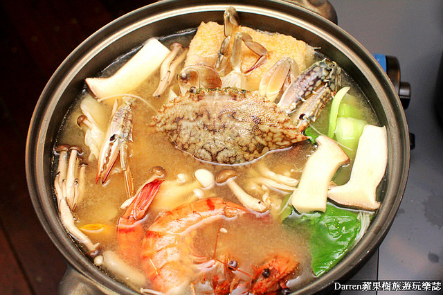 『苗栗泰安溫泉泡湯推薦』虎山溫泉會館(湯之島)★走過吊橋來去湯之島泡溫泉吃鱘龍魚火鍋順遊清安豆腐街(清水老街)