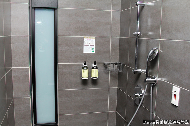 『苗栗泰安溫泉泡湯推薦』虎山溫泉會館(湯之島)★走過吊橋來去湯之島泡溫泉吃鱘龍魚火鍋順遊清安豆腐街(清水老街)