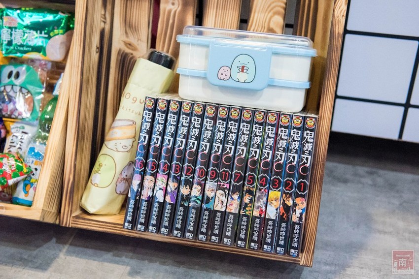 【台南活動】吹冷氣打彈珠｜新天地八樓快閃活動｜來新光西門店回憶小時候的彈珠檯｜加入會員送彈珠｜大人小孩都著迷還可換禮物~怪玩娛樂市場(彈珠堂) - 南人幫