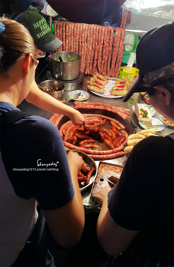 台南武聖夜市:【觀光景點】人多多 好逛好買好吃的武聖夜市