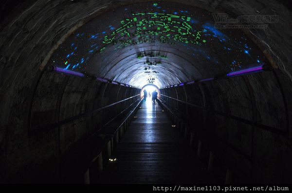 1587_18852_1328343809 1587_18852_1328343809