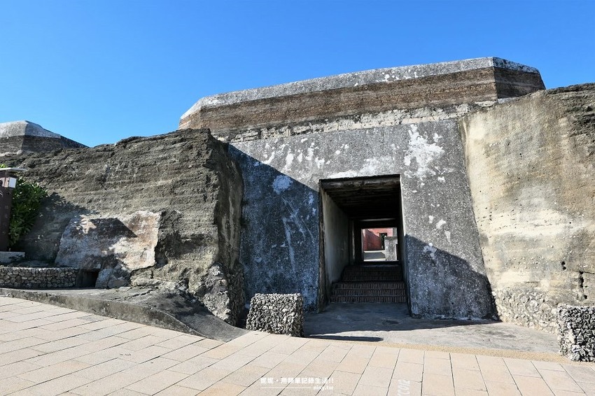 旅遊。高雄★旗後砲台 站在歷史的歲月觀看現代都市美景 - 妮妮˙ˇ˙用類單記錄生活!!