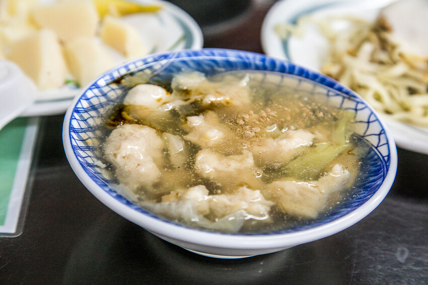 嘉義市東區崇文錦魯麵｜麻醬加美乃滋才道地！在地人大推六十年老牌涼麵