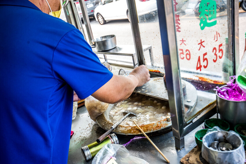 嘉義市東區崇文錦魯麵｜麻醬加美乃滋才道地！在地人大推六十年老牌涼麵