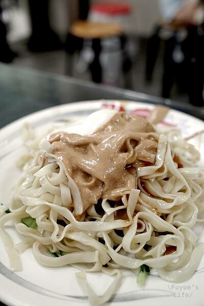 |嘉義東區‧台式| 嘉義必吃《崇文錦魯麵》清涼解暑的美乃滋涼