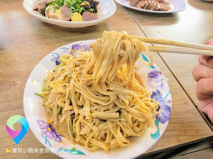 [食]嘉義 酸甜好滋味 加了白醋讓涼麵更對味 二丫頭麻辣涼麵