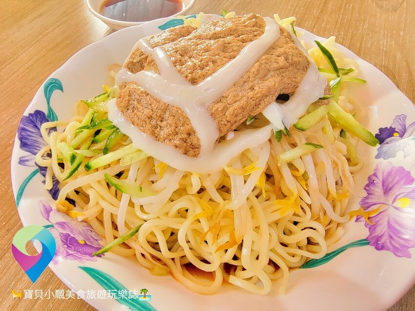 [食]嘉義 酸甜好滋味 加了白醋讓涼麵更對味 二丫頭麻辣涼麵