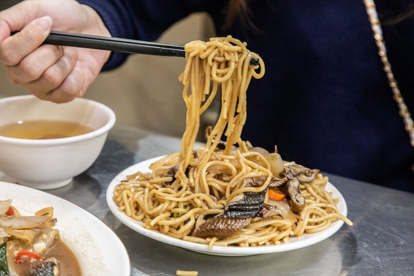 嘉義必吃小吃美食！羅山鱔魚麵一天只賣四小時。