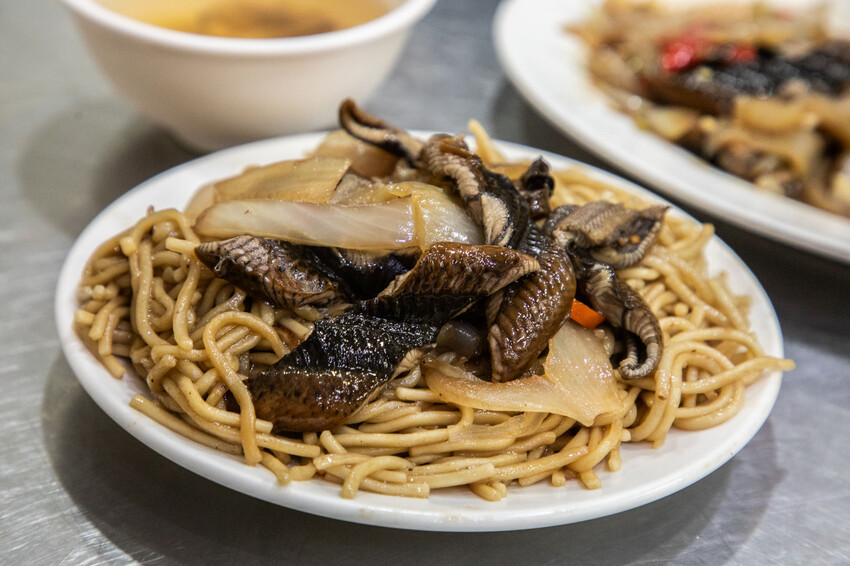 嘉義必吃小吃美食！羅山鱔魚麵一天只賣四小時。