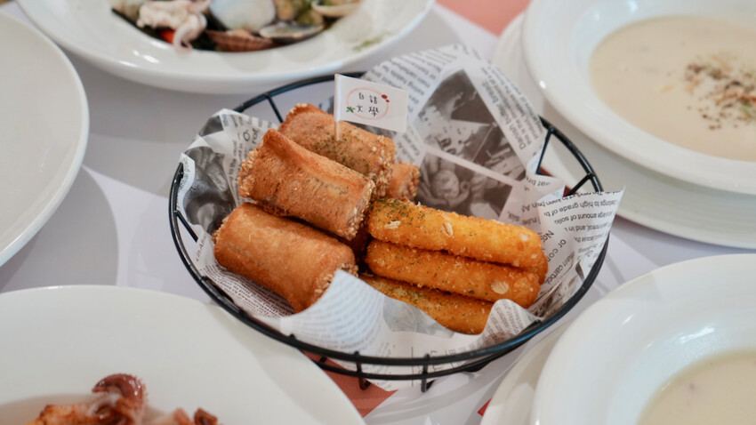 [嘉義美食] 白話文學義大利麵｜嘉義蘭潭美食推薦！隱藏打卡點超美白色洋房！