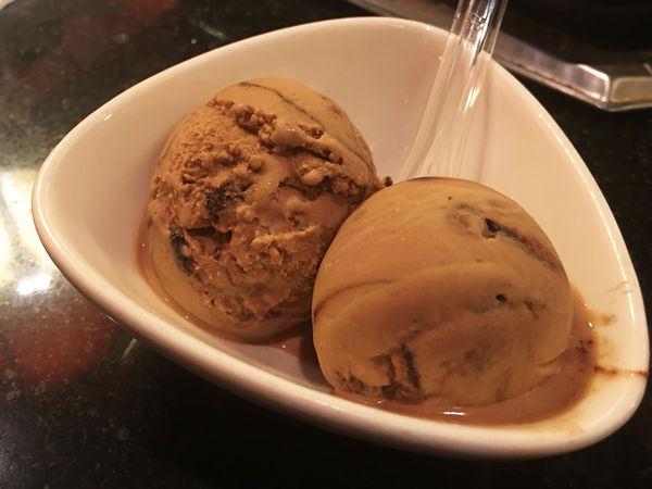 ●嘉義食記●譚英雄麻辣鴛鴦火鍋/上海路/吃到飽/哈根達斯卡比索無限量