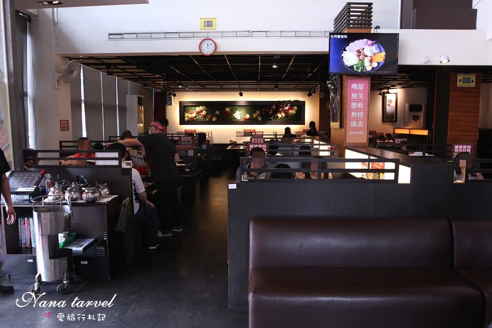 嘉義色鼎日式無煙燒肉。439元起平價燒肉吃到飽,小牛菲力/厚切沙朗牛小排/海鮮大拼盤任你吃,附贈鍋物湯底 - Nana愛旅行札記