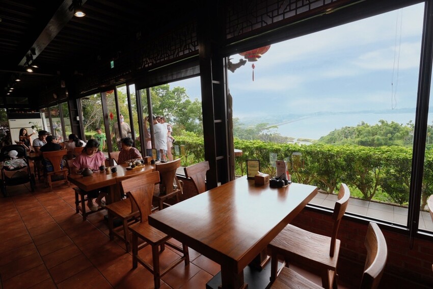 清豐濤月景觀餐廳 ❙ 吃火鍋、泡腳、眺望仁義潭美景,嘉義景觀