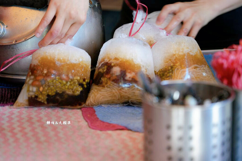 正老牌北興榕樹下粉條冰，六種配料只要45元，嘉義古早味阿婆粉