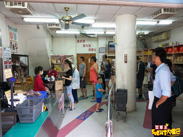 【嘉義超人氣伴手禮推薦】福義軒菜單價位大公開！嘉義超夯排隊團購手工蛋捲～嘉義市美食小吃旅遊景點推薦！