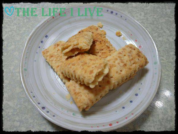 老楊鹹蛋黃餅 009.jpg 老楊鹹蛋黃餅 009.jpg