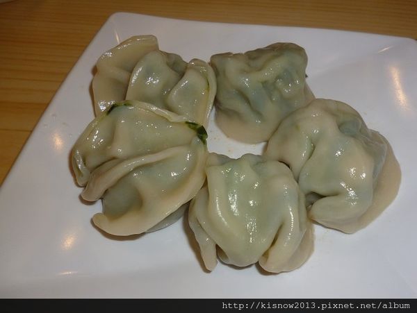 八方雲集水餃鍋貼專賣店(淡水英專店)：到處可見的平價美味--八方雲集(淡水英專店)体驗心得