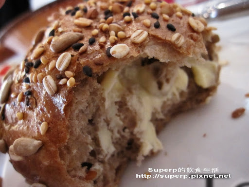 [餐廳食記]天母的溫德德式烘焙餐館：愜意的早午餐和美味香蕉蛋糕