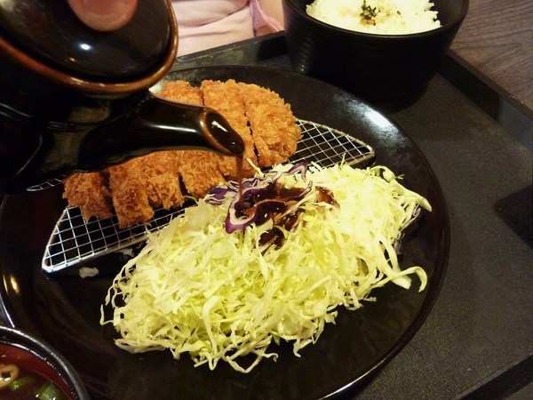 福勝亭(淡水店)：吃一塊豬排,開運一下--福勝亭(淡水店)体驗心得