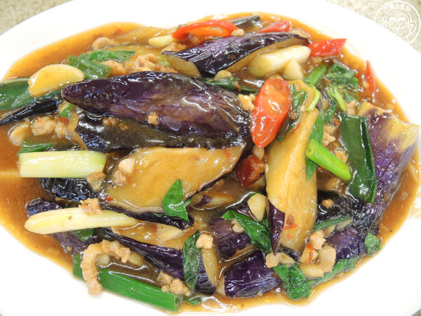 正古早甕缸雞坊:呷飽祙【新北淡水・正古早甕缸雞坊】非凡大探索推薦