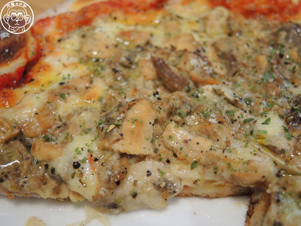 貝里義大利薄餅披薩：呷飽祙【新北樹林･貝里義大利薄餅披薩】北大特區多口味披薩