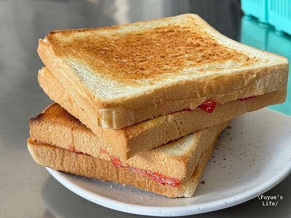 |台中中區‧台式| 除了招牌冷凍芋.必點現烤吐司《阿斗伯冷凍