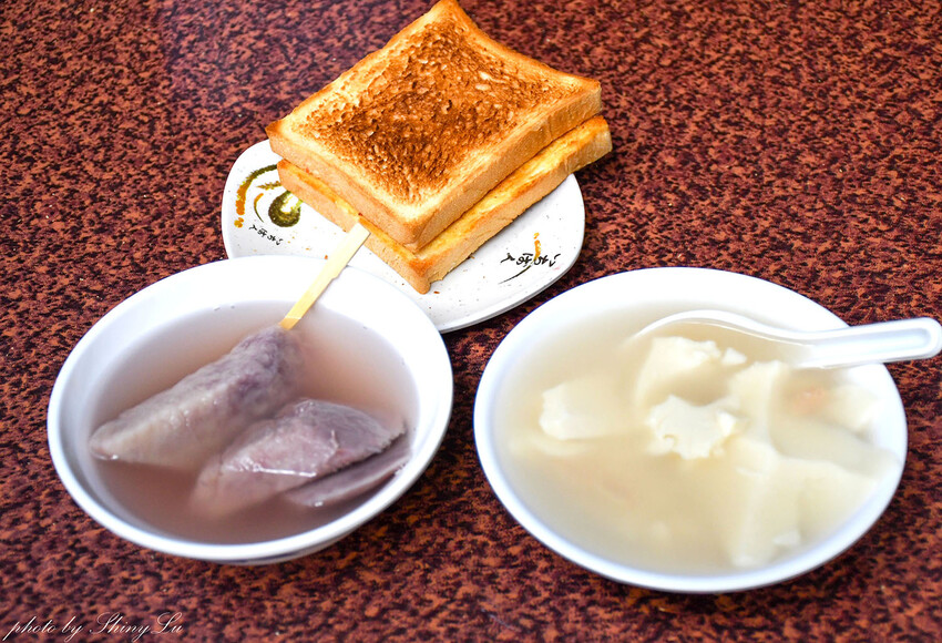 Google地圖有4千多則,高達4.5顆星,算是評價非常高的 30年老店