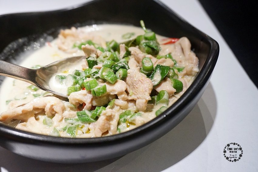 非常泰台中大遠百店，台中大遠百美食，瓦城集團泰式料理，必點菜色推薦 - Cyndi loves享食天堂