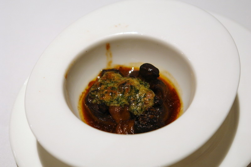 白松露豪華饗宴--高貴精品奢華--史上無敵白松露--頂級珍饈伊比利豬--一期一會--一生至少來一回--法月當代法式料理