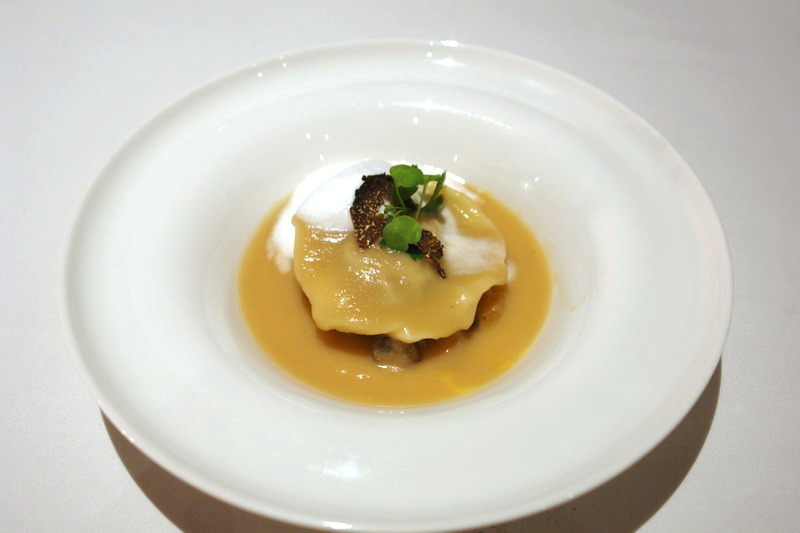 白松露豪華饗宴--高貴精品奢華--史上無敵白松露--頂級珍饈伊比利豬--一期一會--一生至少來一回--法月當代法式料理