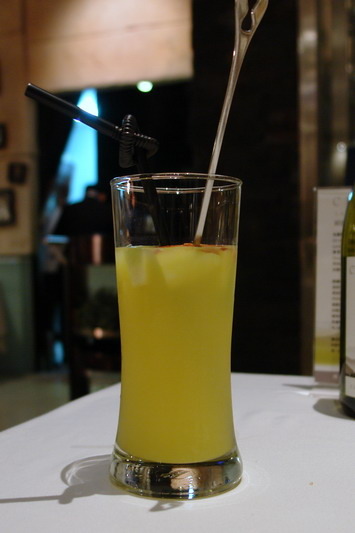 白松露豪華饗宴--高貴精品奢華--史上無敵白松露--頂級珍饈伊比利豬--一期一會--一生至少來一回--法月當代法式料理