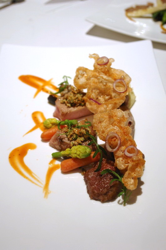 白松露豪華饗宴--高貴精品奢華--史上無敵白松露--頂級珍饈伊比利豬--一期一會--一生至少來一回--法月當代法式料理