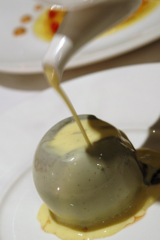 白松露豪華饗宴--高貴精品奢華--史上無敵白松露--頂級珍饈伊比利豬--一期一會--一生至少來一回--法月當代法式料理