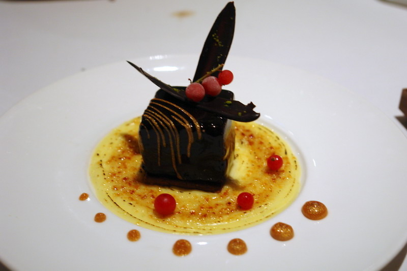 白松露豪華饗宴--高貴精品奢華--史上無敵白松露--頂級珍饈伊比利豬--一期一會--一生至少來一回--法月當代法式料理