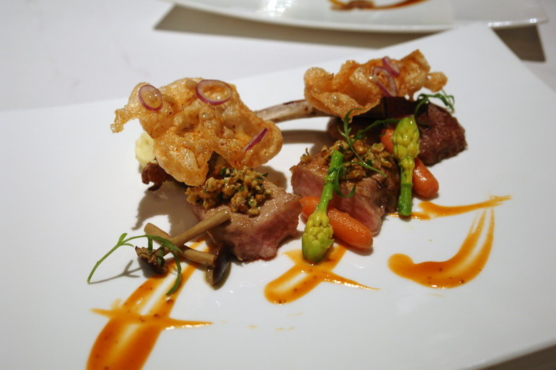 白松露豪華饗宴--高貴精品奢華--史上無敵白松露--頂級珍饈伊比利豬--一期一會--一生至少來一回--法月當代法式料理