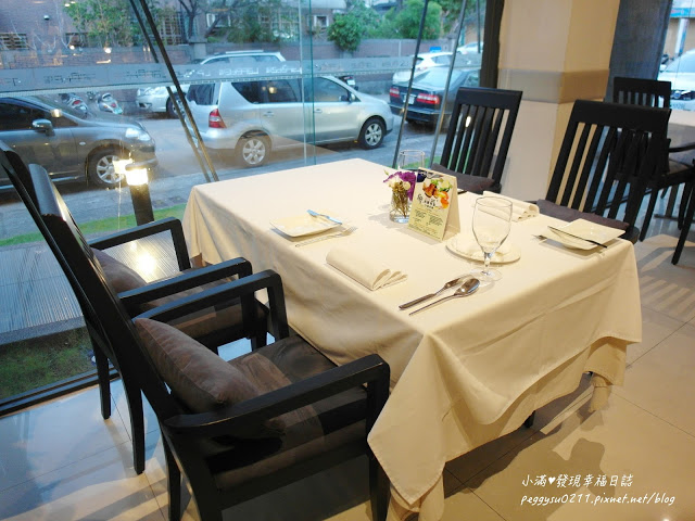 (台中美食) LAFETE法月當代法式料理 ❤ 超炫分子料理手法浪漫奢華饗宴/求婚/慶生/聚餐貼心服務