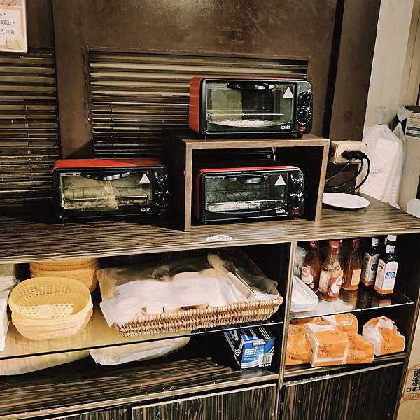 基隆歡樂牛排義二店~點主餐享自助吧吃到飽~不限時用餐~離火車