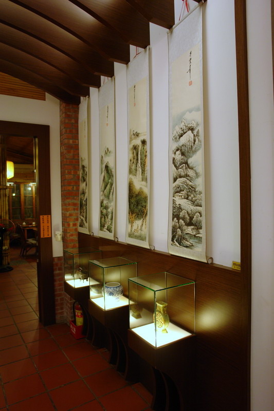 斗六美食。桃花源--彎延路徑--山窮水盡疑無路--真怕自已走錯路--是江浙名菜、是