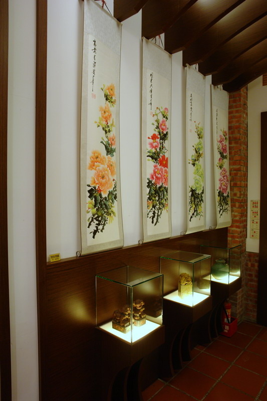 斗六美食。桃花源--彎延路徑--山窮水盡疑無路--真怕自已走錯路--是江浙名菜、是