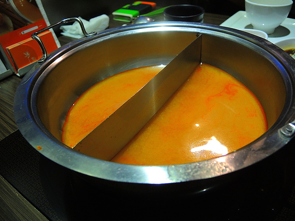 聚北海道昆布鍋(斗六家樂福店):(食記) 斗六。聚北海道昆布鍋 聚北海道昆布鍋(斗六家樂福店):(食記) 斗六。聚北海道昆布鍋