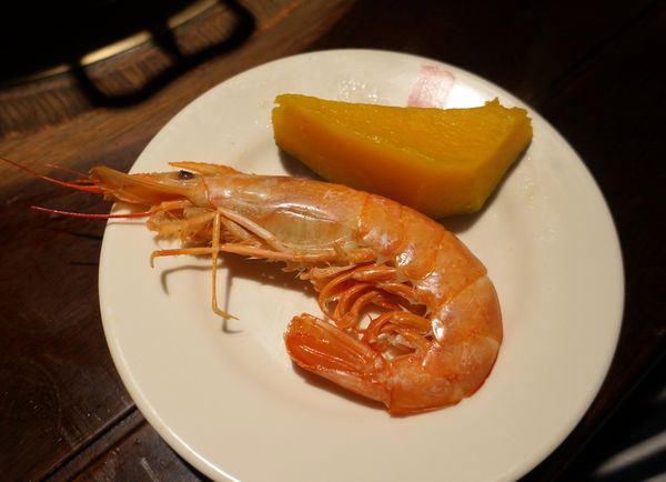 鼎王麻辣鍋(光復店):鼎王麻辣鍋-光復店 ♥ 鴛鴦鍋 ♥ 帝王蟹海鮮拼盤好彭派 ♥松山美食 鼎王麻辣鍋(光復店):鼎王麻辣鍋-光復店 ♥ 鴛鴦鍋 ♥ 帝王蟹海鮮拼盤好彭派 ♥松山美食